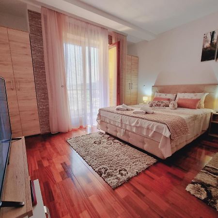 Apartman Temida Lux Vrnjacka Banja Bagian luar foto