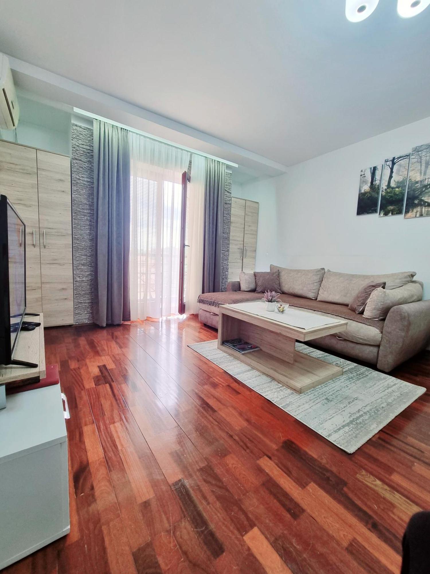 Apartman Temida Lux Vrnjacka Banja Bagian luar foto